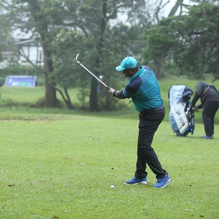 Nuwara Eliya Golf Club Exterior foto